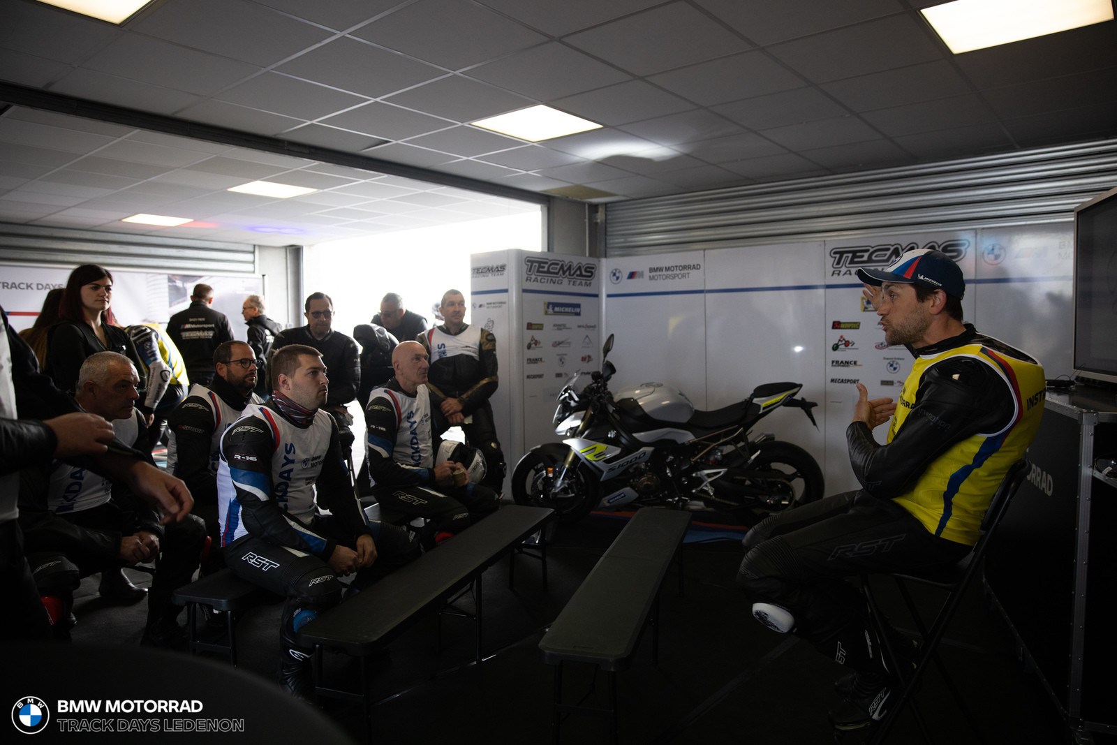 BMW Motorrad Track Days