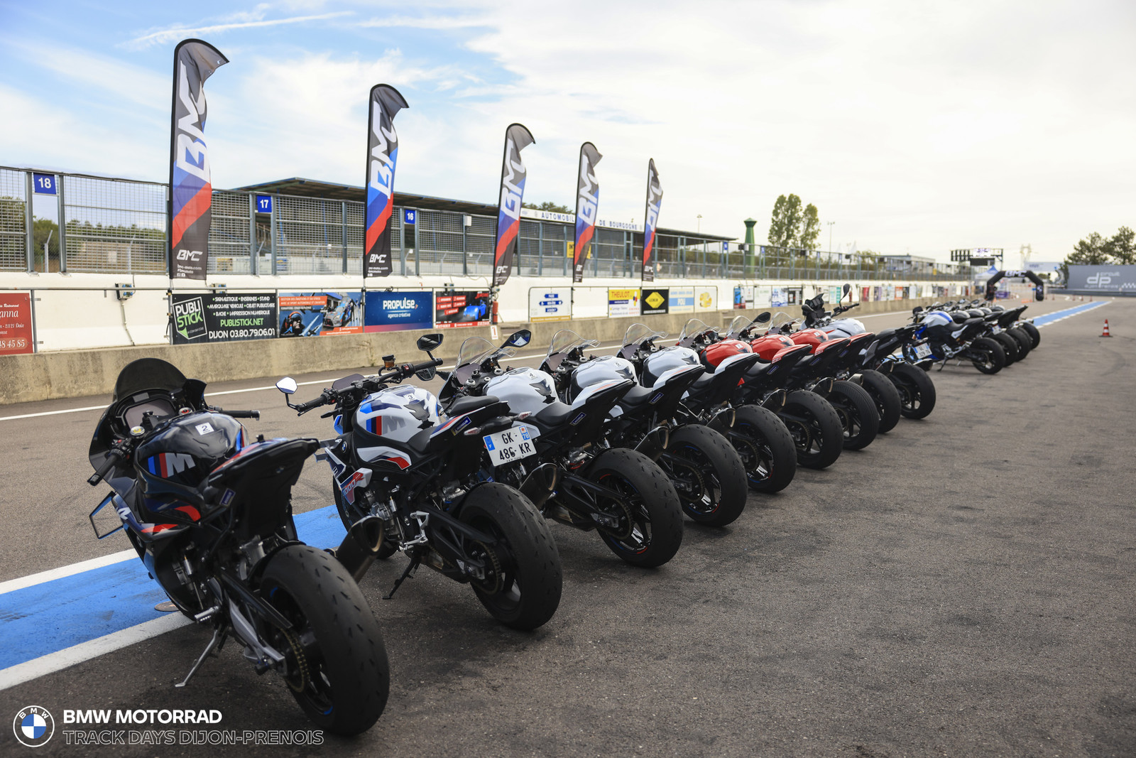 BMW Motorrad Track Days