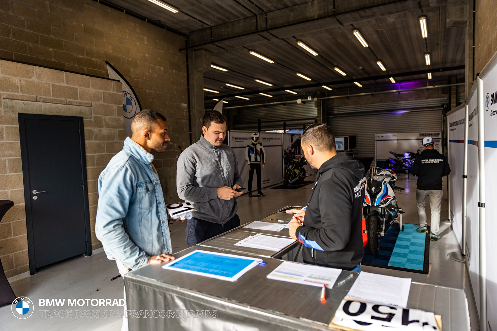 BMW Motorrad Track Days