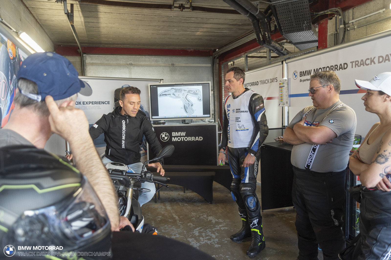 BMW Motorrad Track Days