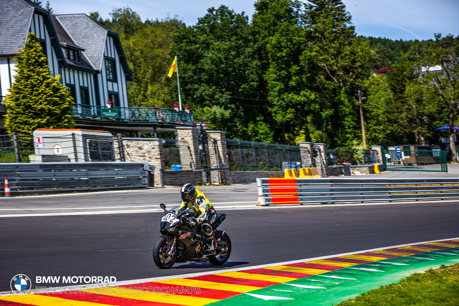 BMW Motorrad Track Days