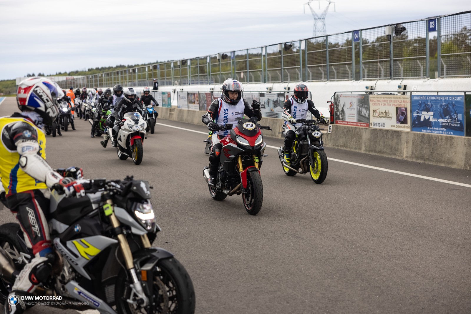 BMW Motorrad Track Days