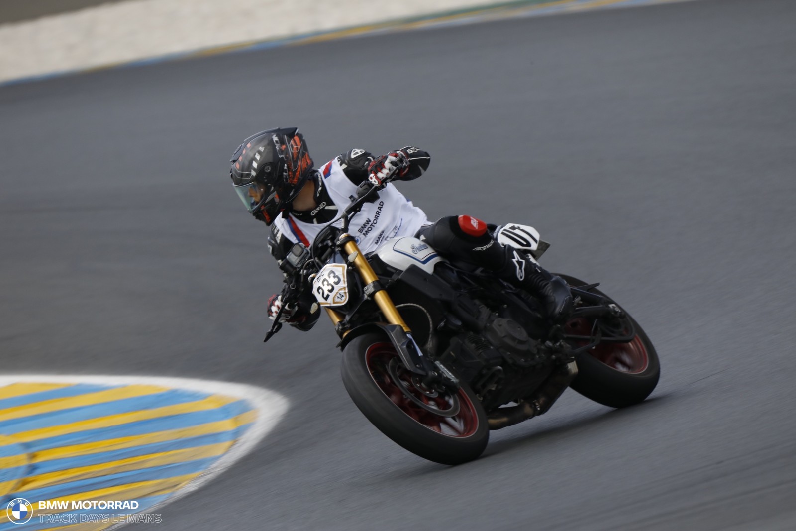BMW Motorrad Track Days
