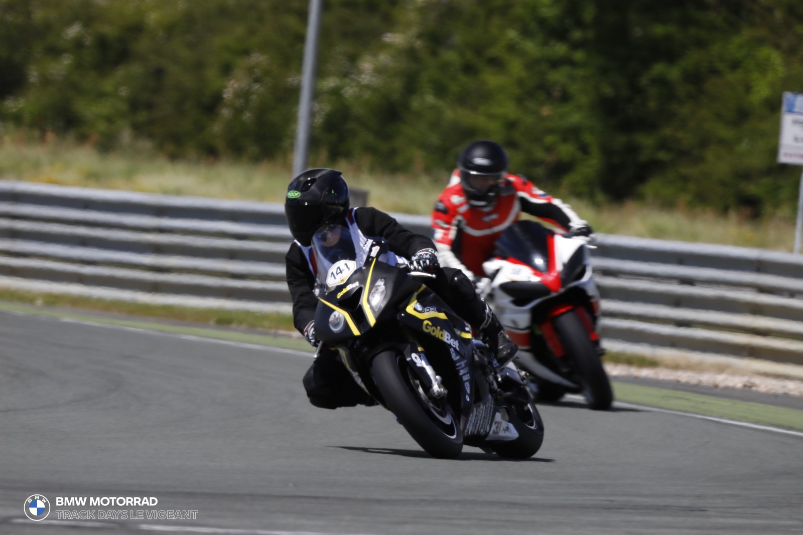 BMW Motorrad Track Days