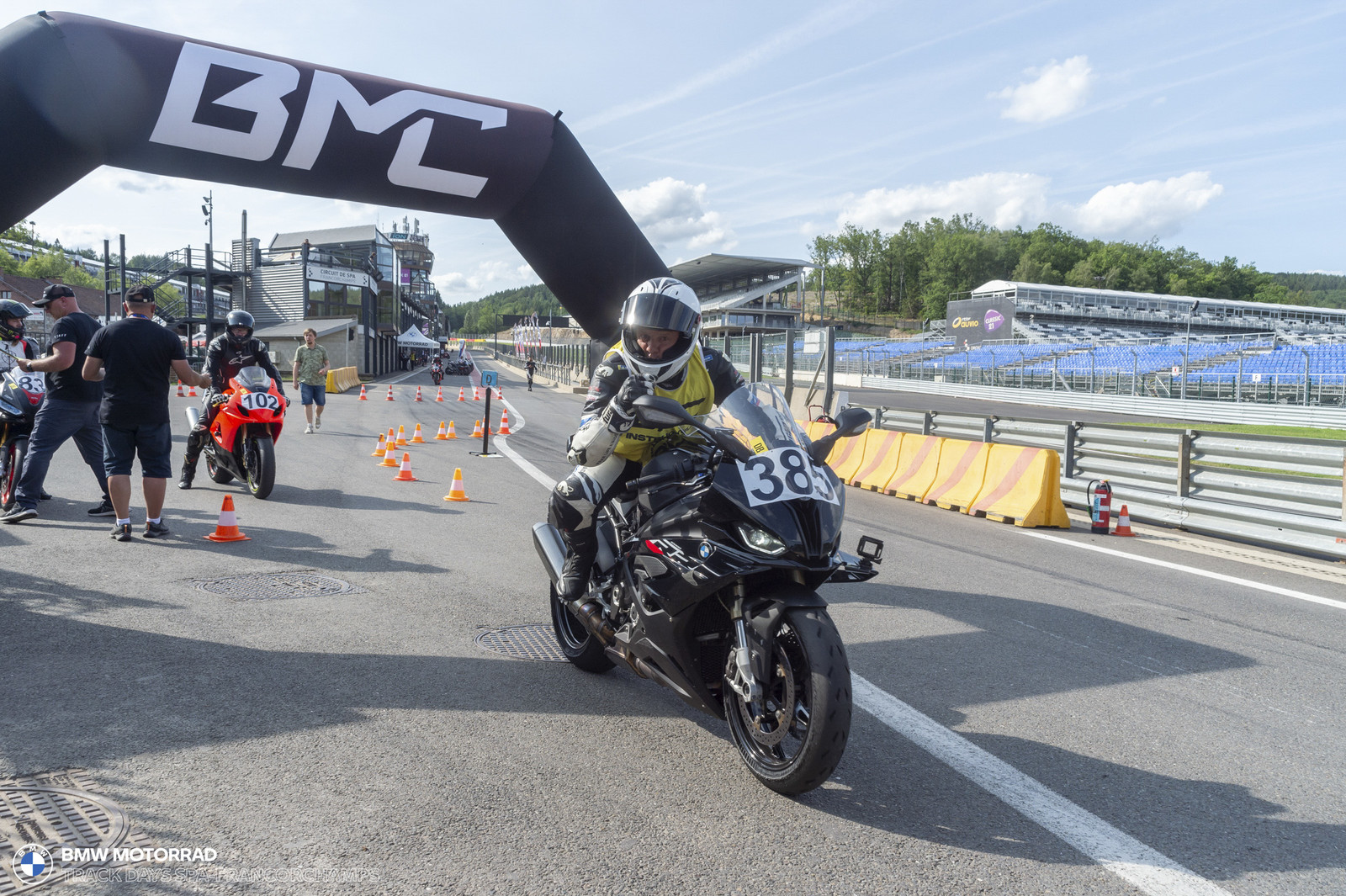 BMW Motorrad Track Days