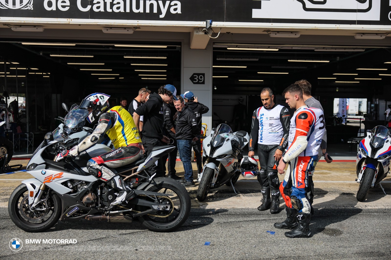 BMW Motorrad Track Days