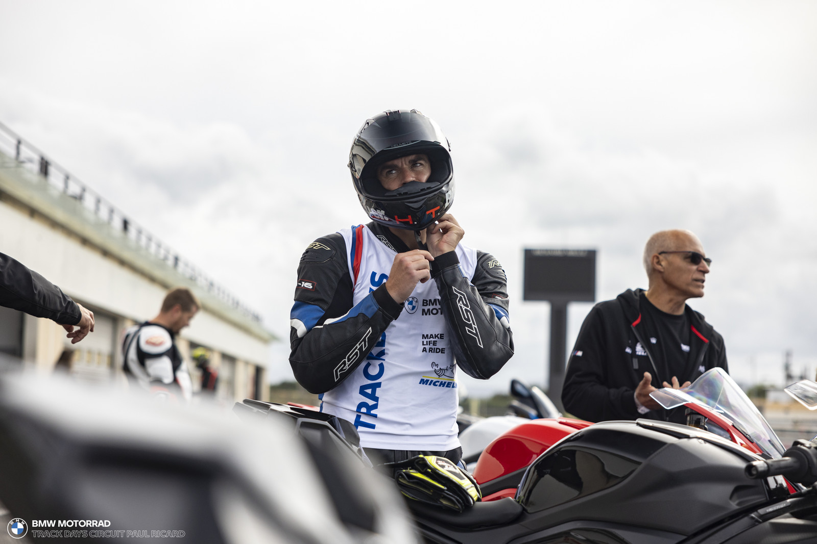 BMW Motorrad Track Days