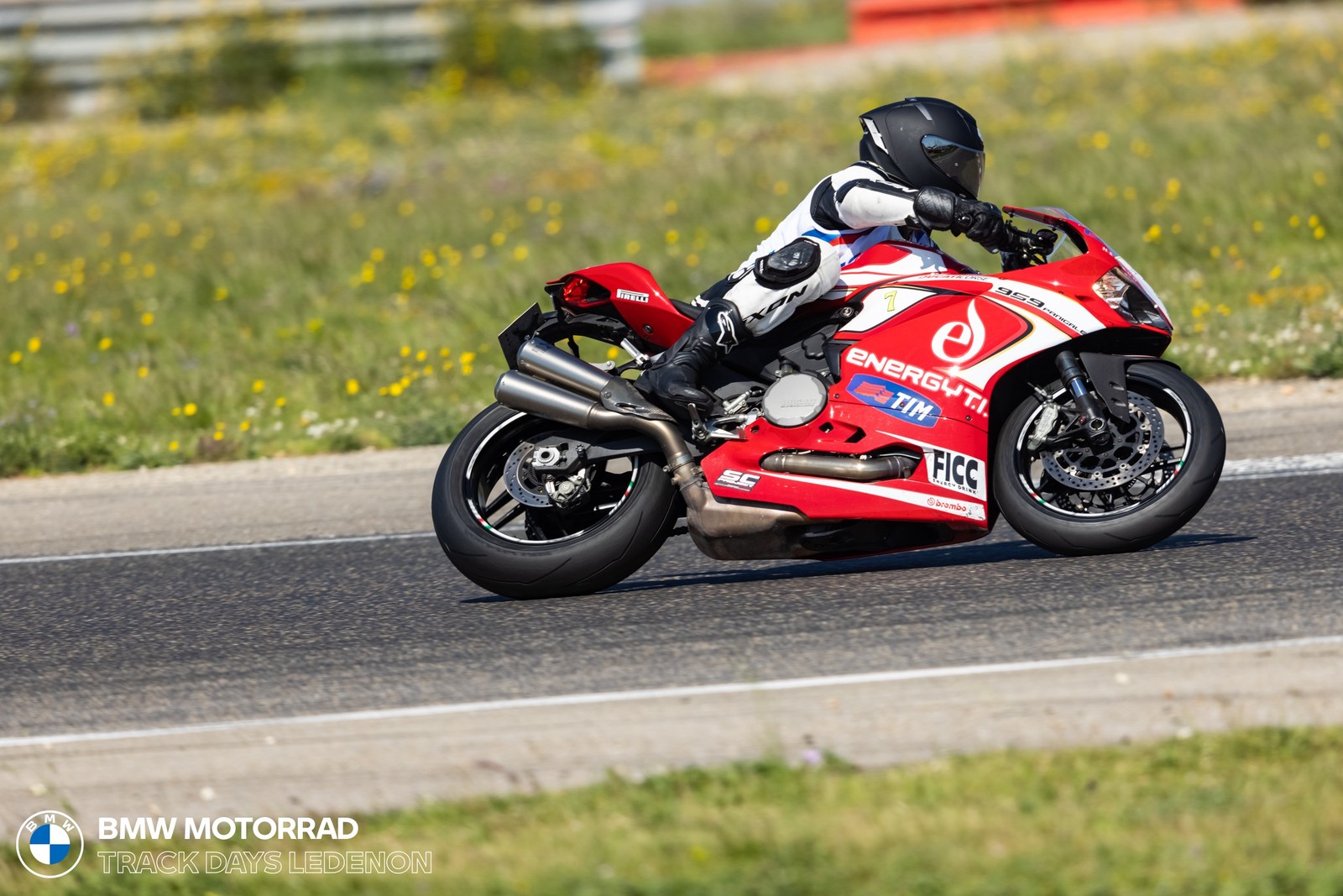 BMW Motorrad Track Days