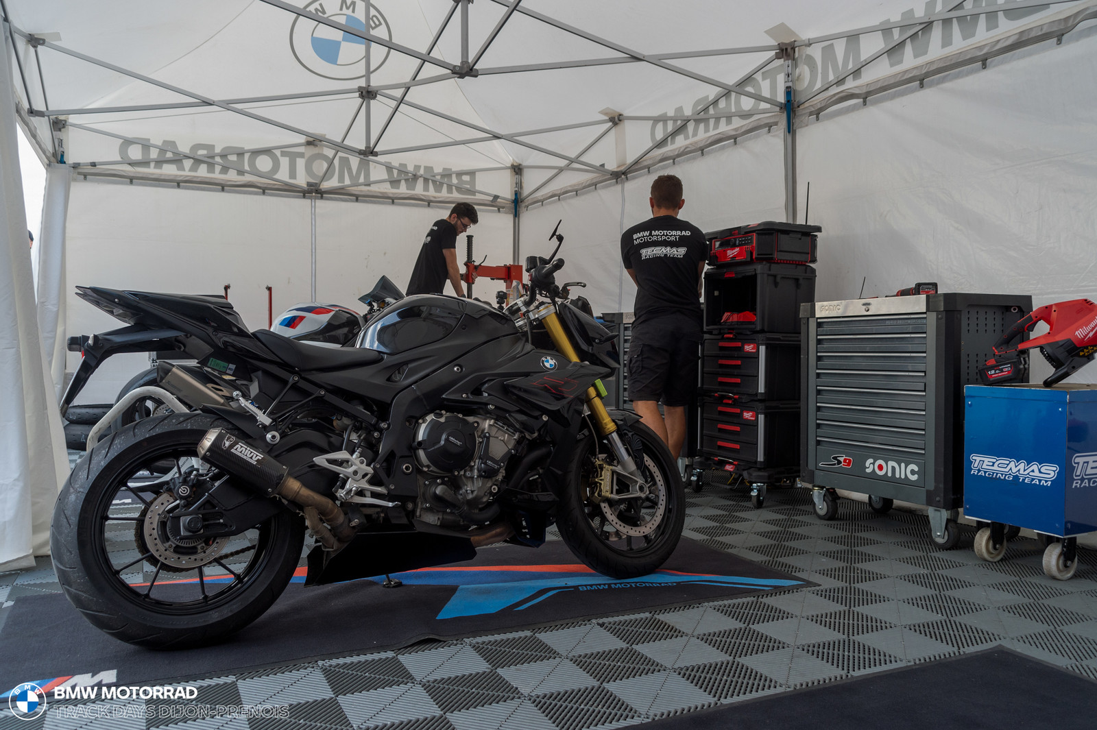 BMW Motorrad Track Days