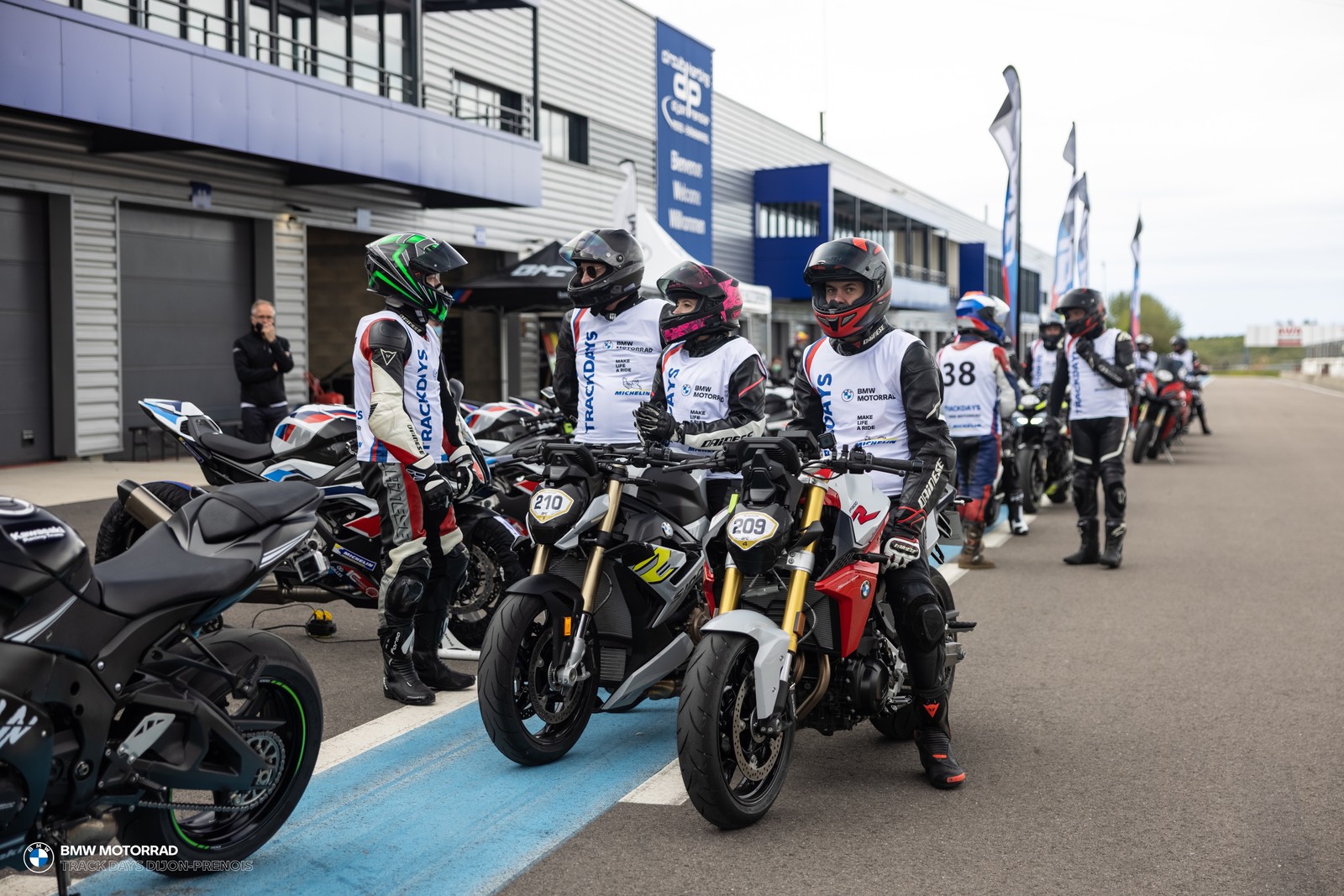 BMW Motorrad Track Days