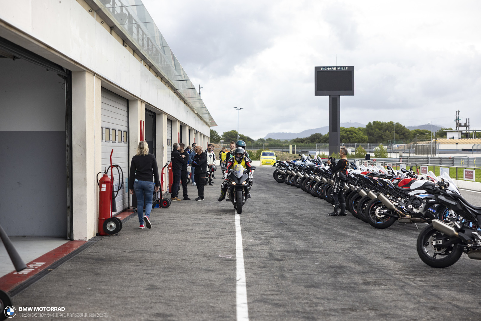 BMW Motorrad Track Days