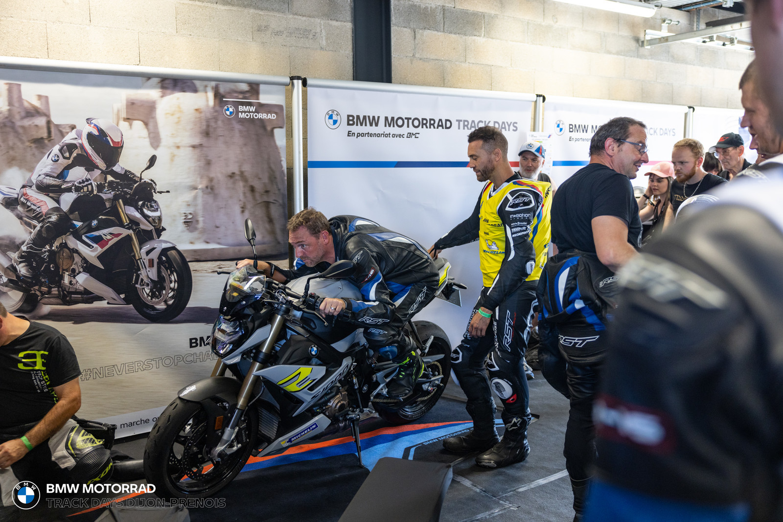 BMW Motorrad Track Days