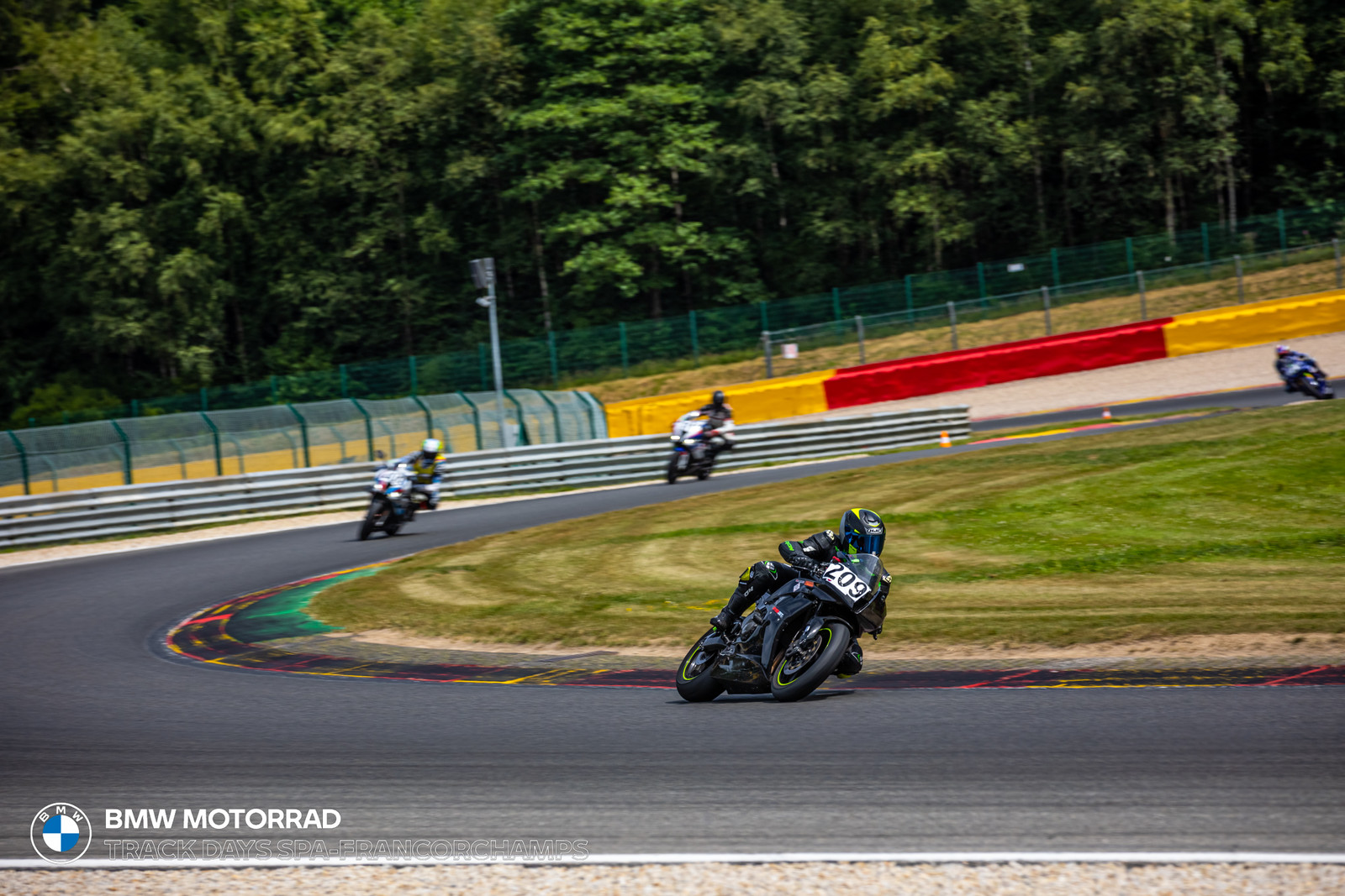 BMW Motorrad Track Days