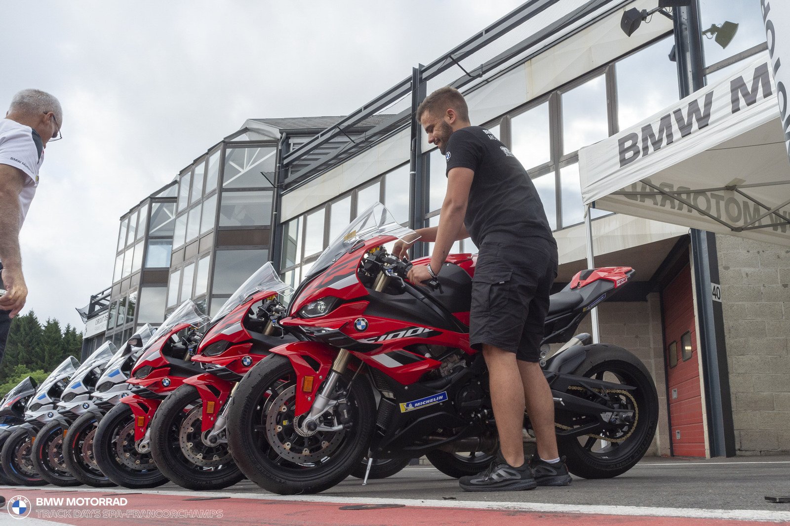 BMW Motorrad Track Days